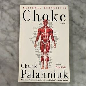 Choke by Chuck Palahniuk Paperback National Bestseller Great con, smoke free
